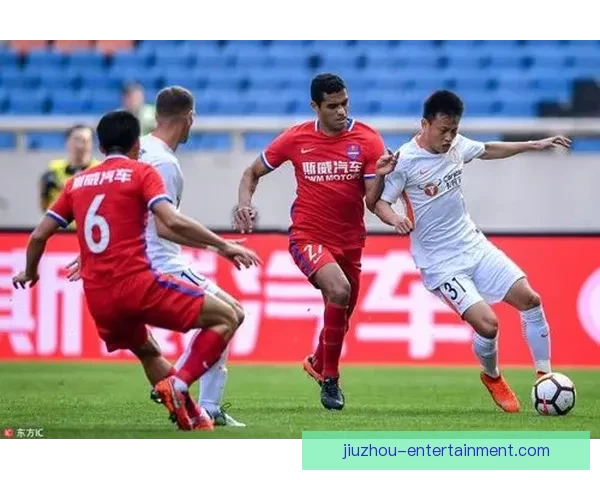 蓝狐近15轮仅取11分深陷降级区 保级对手少赛1场领先1分 蓝狐近15轮仅取11分深陷降级区 保级对手少赛1场领先1分